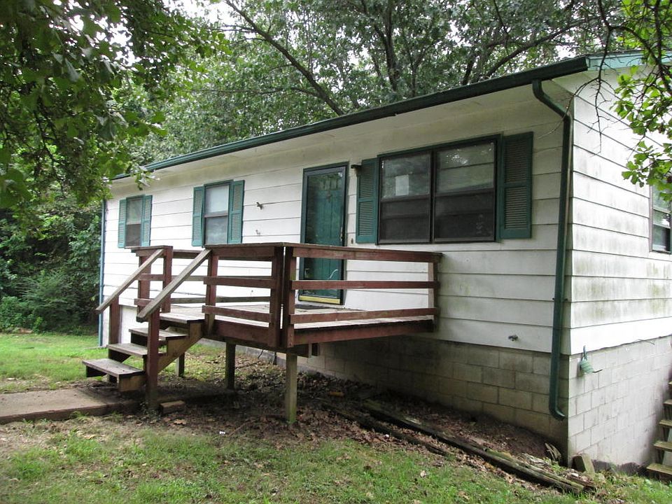 2nd image of 1300 S Garland Douglas Dr
