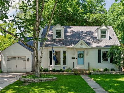 7024 Broadway St, Indianapolis, IN, 46220