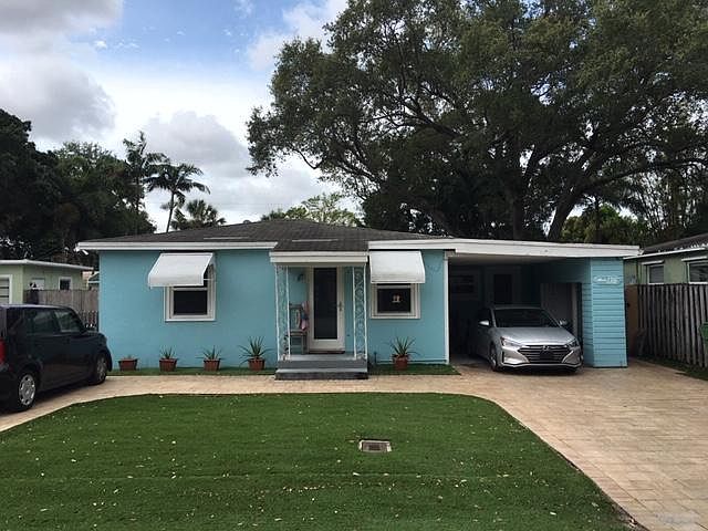 1st image of 1316 SW 31st St