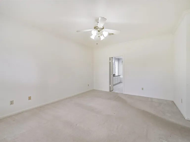 2214 Cherrytree Ridge Ln — Photo 16