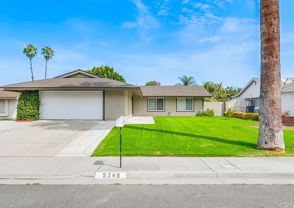 1st image of 9249 Delano Dr