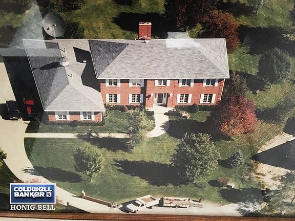 2nd image of 888 Glenbarr Ln