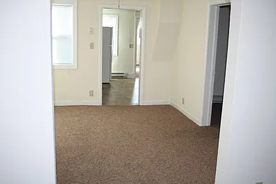 3 bed, 1.0 bath, 580 sqft, $1,150 — Photo 14