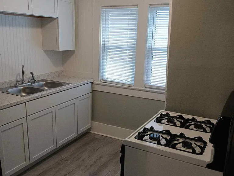 451 Louis Coleman Jr Dr #1 — Photo 6