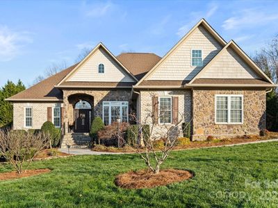 1076 Fox Chase Dr, Newton, NC, 28658