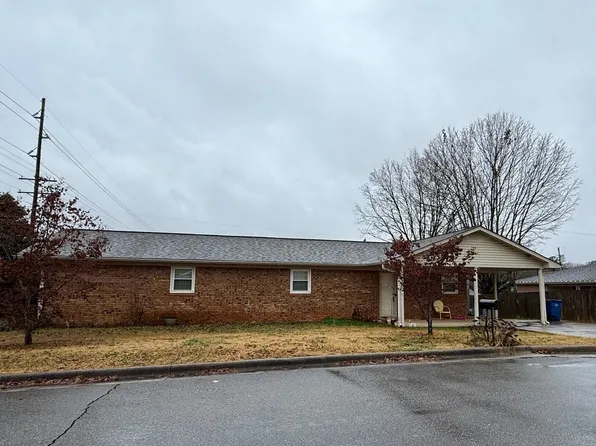 1505 Marlborough Blvd, Florence, AL 35630