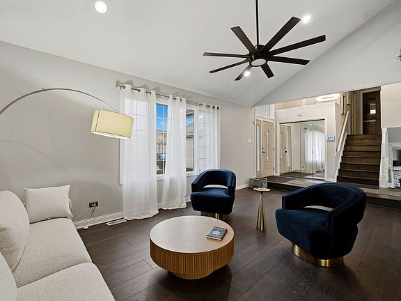 4th image of 22931 Ridgeway Ave