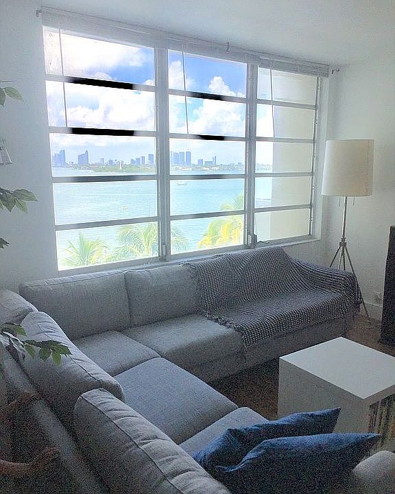 1st image of 1000 West Ave APT 521