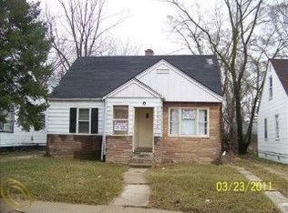 19760 Greenlawn St, Detroit, MI 48221