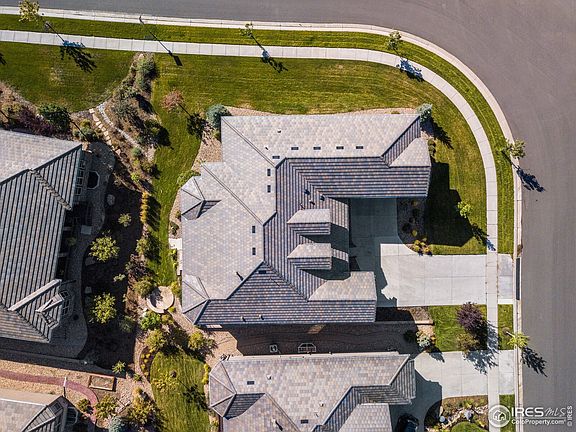 3rd image of 15746 Wild Horse Dr