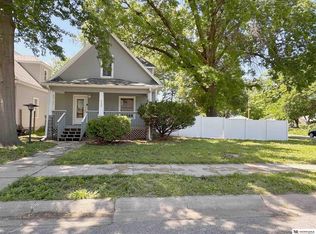 1135 N 25th St, Lincoln, NE 68503