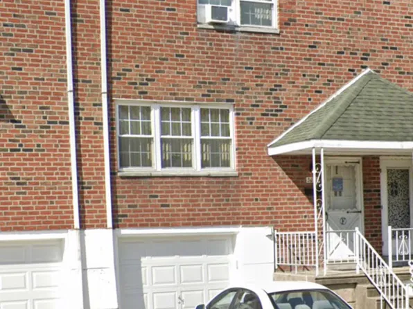 3012 S 72nd St, Philadelphia, PA 19153