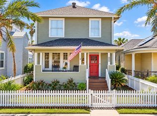 2917 Avenue Q, Galveston, TX 77550
