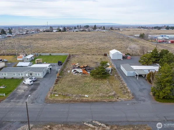 4454 Jackie Drive NE, Moses Lake, WA 98837