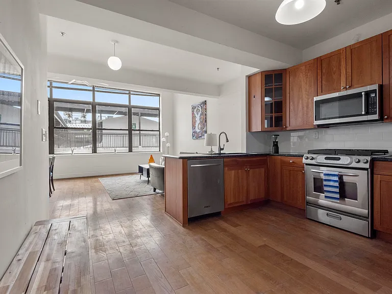 300 Communipaw Ave #225 — Photo 10