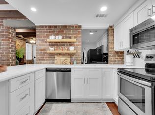 217 E Gordon St, Savannah, GA 31401