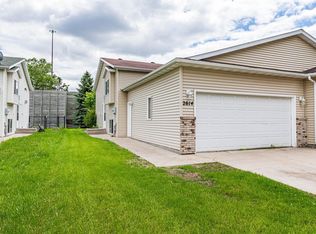 2614 Brookdale Rd, Moorhead, MN 56560