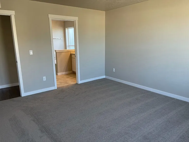 10371 Longtail Dr — Photo 17