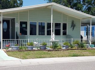 6001 Presidential Cir, Zephyrhills, FL 33540