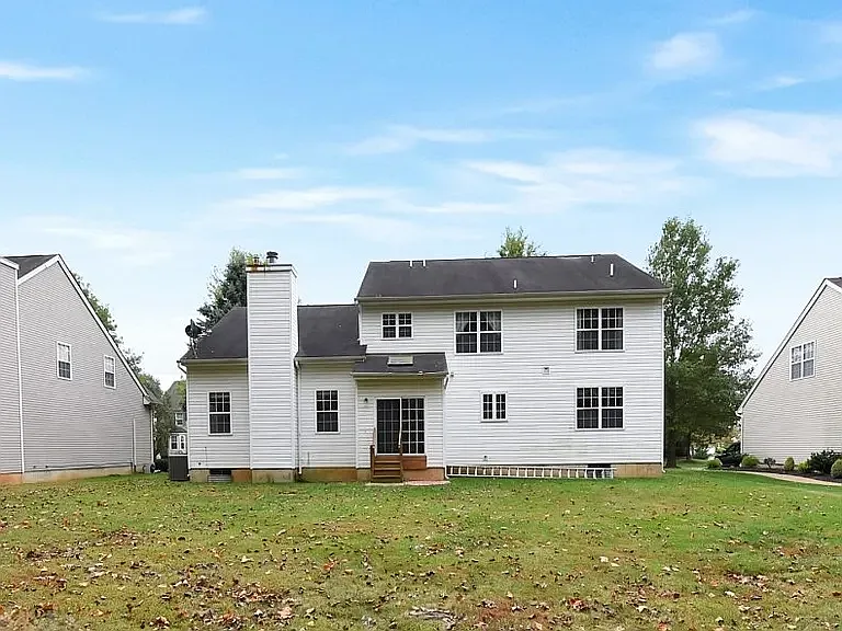 6 Woodfield Ct — Photo 16