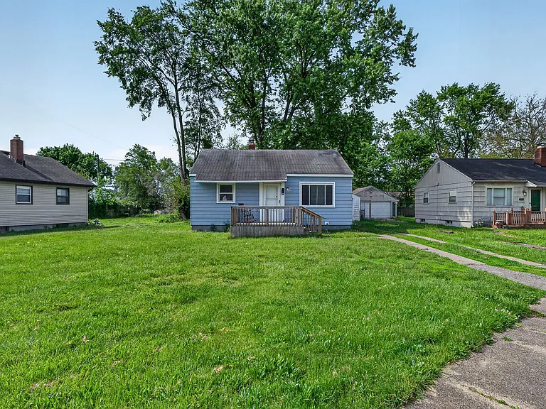 3220 Vermont Pl — Photo 14