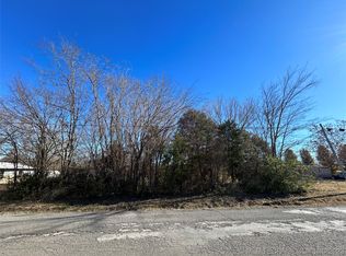 E 687th Rd, Wagoner, OK 74467