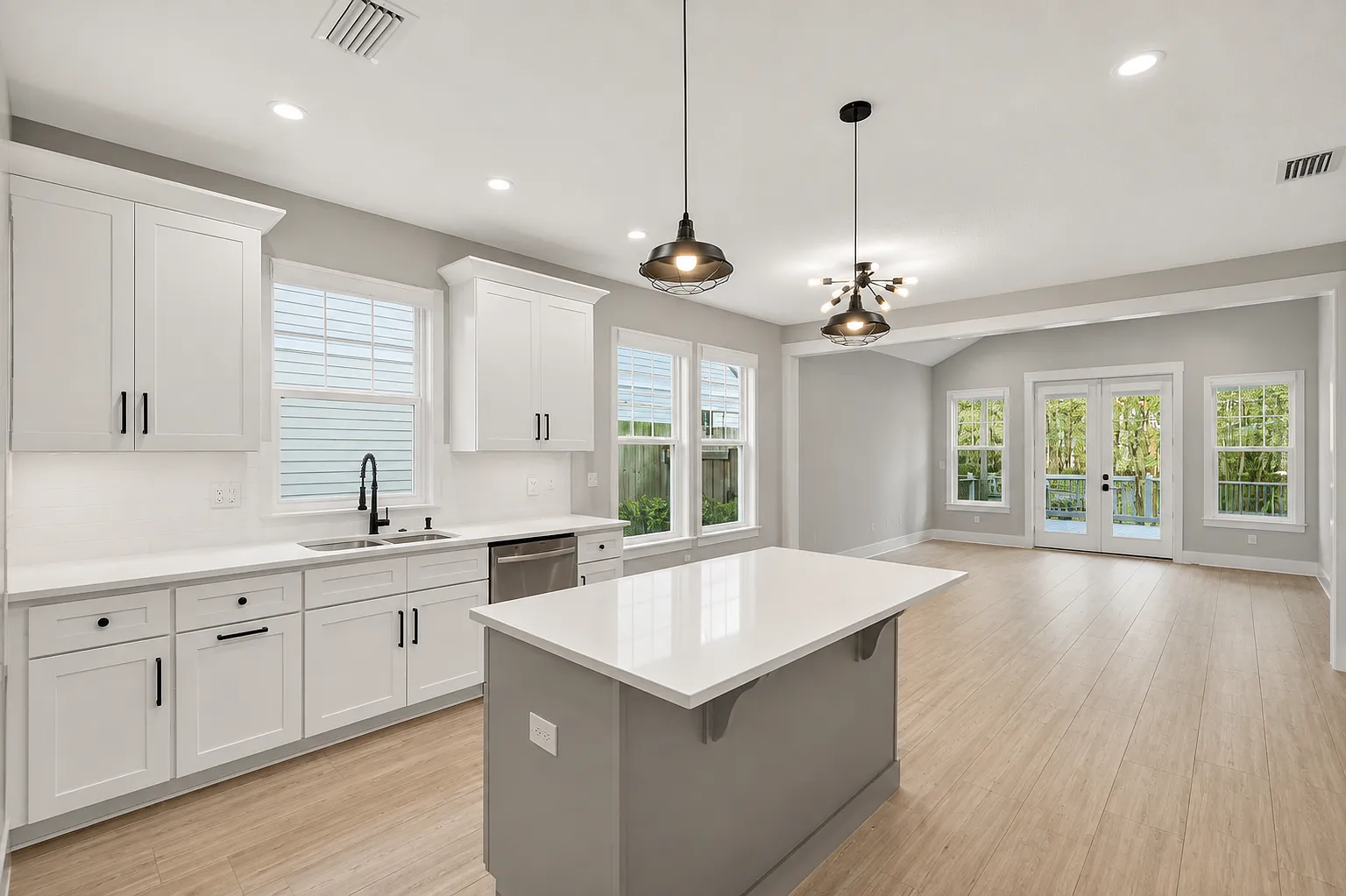 3 Solano Avenue - 1 — Photo 4