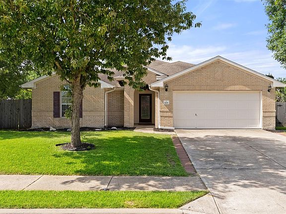 2nd image of 1105 Delia Chapa Ln