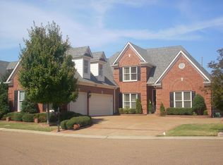 920 Warwick Oaks Ln N, Collierville, TN 38017