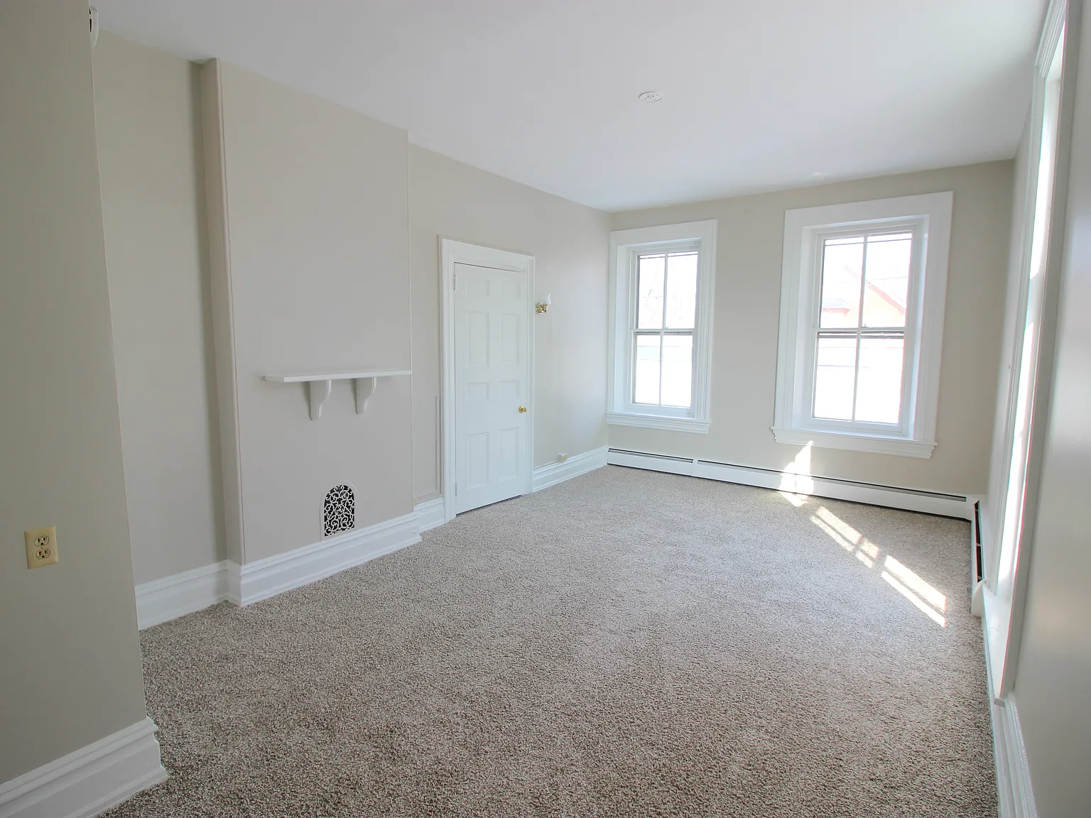 1 bed, 775 sqft, $1,450 — Photo 2