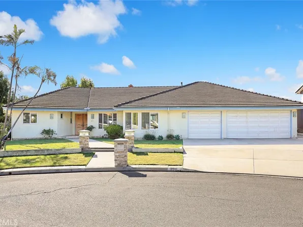 5211 Coral Ridge Cir, Buena Park, CA 90621