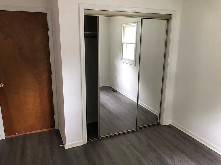 1509 Haynes Ave — Photo 6
