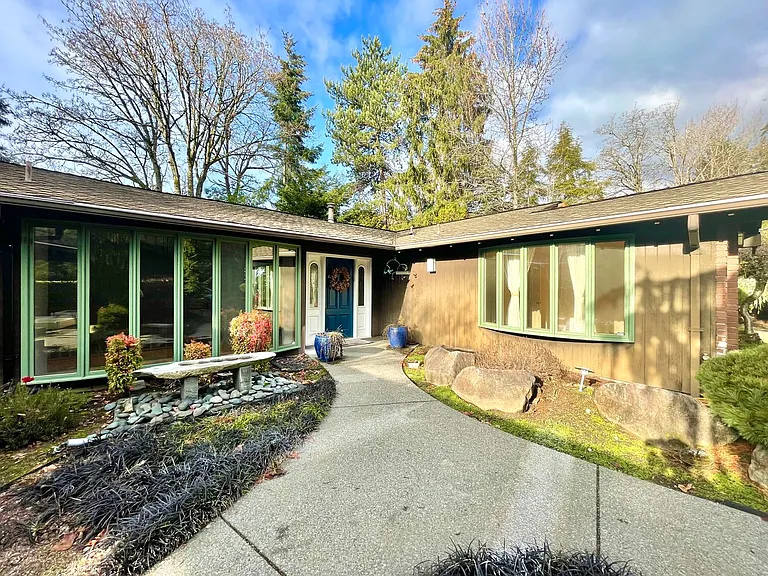 8611 NE 26th Pl — Photo 31