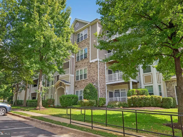 503 Sunset View Ter SE Unit 208, Leesburg, VA 20175