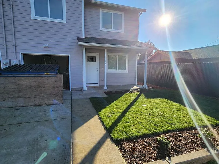 6th Ave SE Duplex — Photo 18