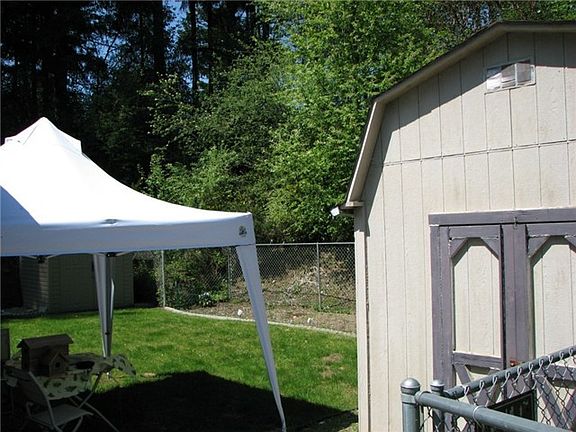 5th image of 130 NE Santa Maria Ln