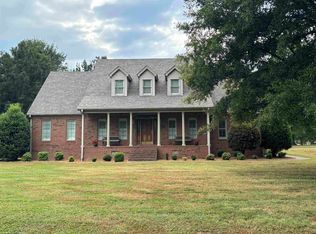 3000 Magnolia Dr, Fulton, KY 42041