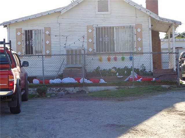 2nd image of 5352 Bell Ave