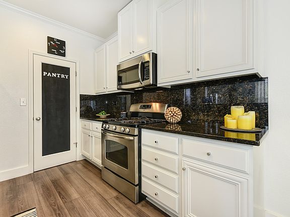 4th image of 6205 Lonetree Blvd