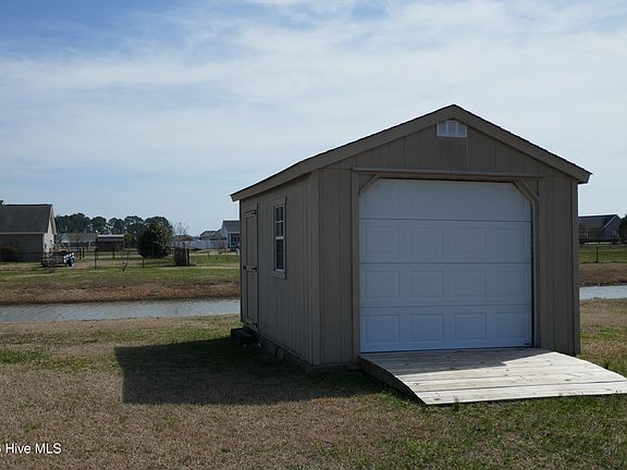 5th image of 606 Trotman Road