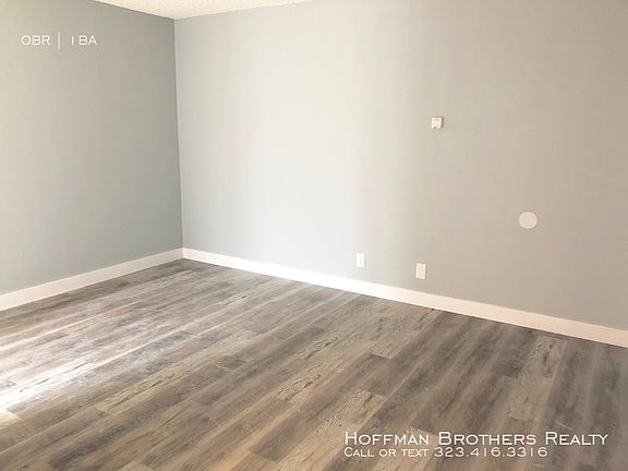 5th image of 4050 W El Segundo Blvd #7B