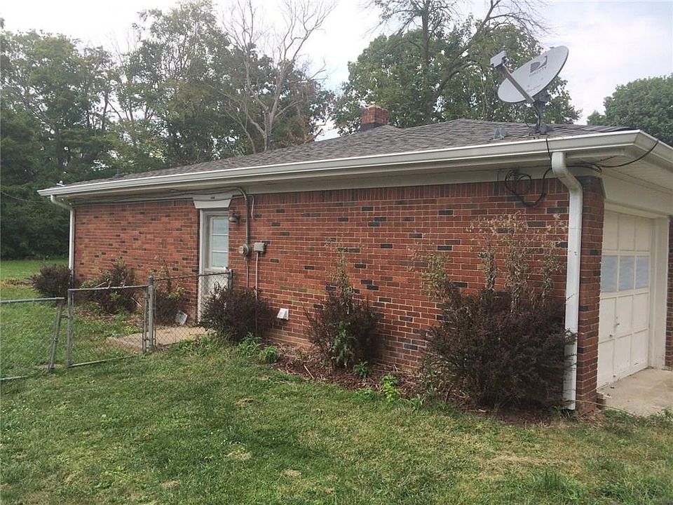 2nd image of 1316 Eustis Dr