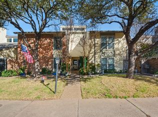 9446 Chimney Corner Ln, Dallas, TX