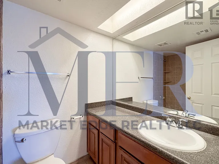 3601 W Tierra Buena Ln #240 — Photo 23