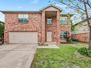504 Tweeter Dr, Fort Worth, TX 76108