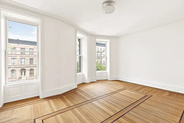 Rented by Douglas Elliman | media 20