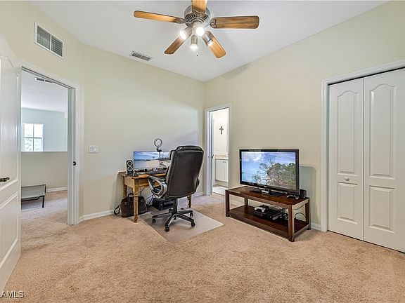 3rd image of 10104 N Silver Palm Dr