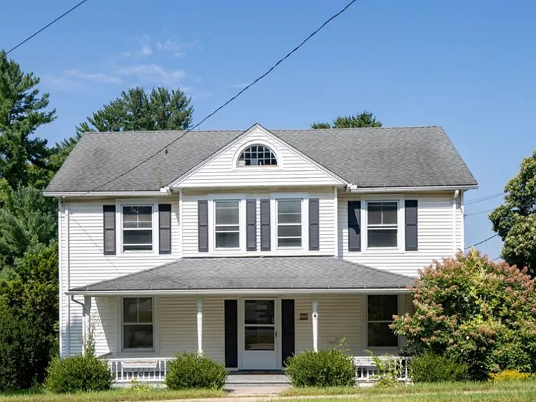 33 Granite Ave — Photo 1