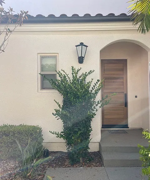111 Holly Spgs — Photo 1