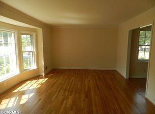 1525 Village Grove Rd, Henrico, VA 23238